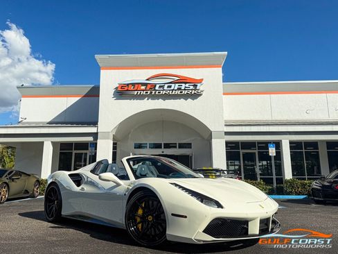 Used 2018 Ferrari 488 Spider image 1
