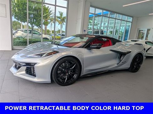 Used 2024 Chevrolet Corvette Z06 w/ Stealth Interior Trim Package image 5