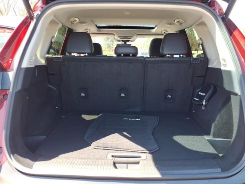 Used 2023 Nissan Rogue SV w/ SV Premium B Package AWD/4WD image 16