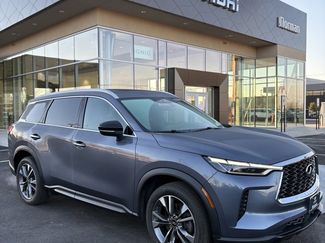 Used 2023 INFINITI QX60 Luxe video 1