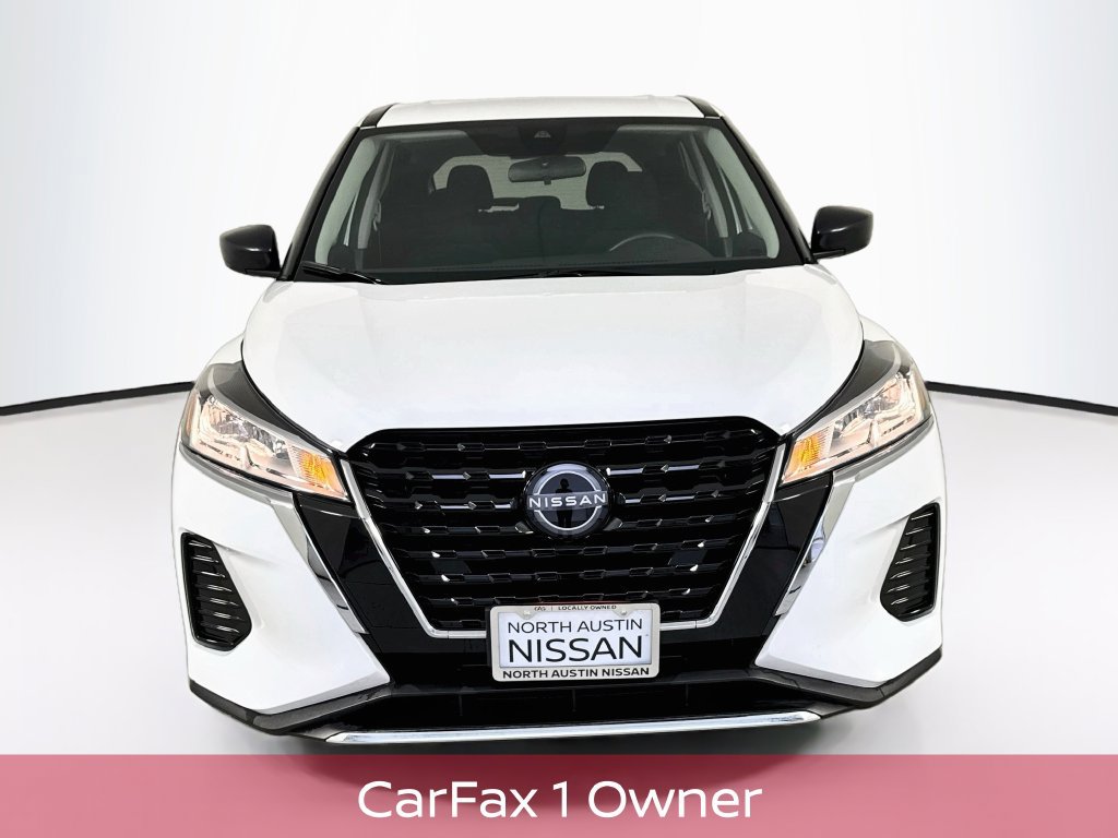 Used 2024 Nissan Kicks S FWD image 3