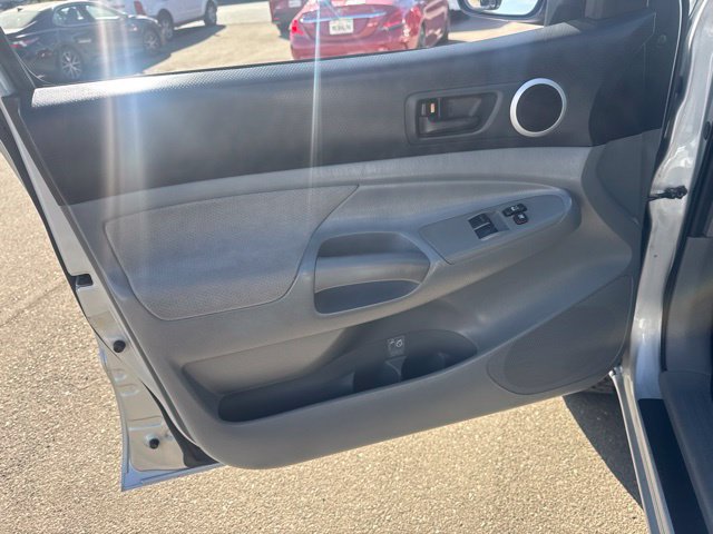 Used 2005 Toyota Tacoma 4x4 Access Cab image 12