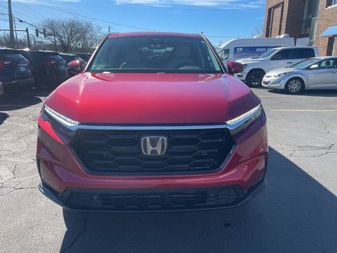 Used 2025 Honda CR-V EX-L image 2