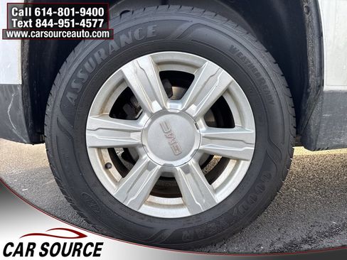 Used 2014 GMC Terrain SLE image 38