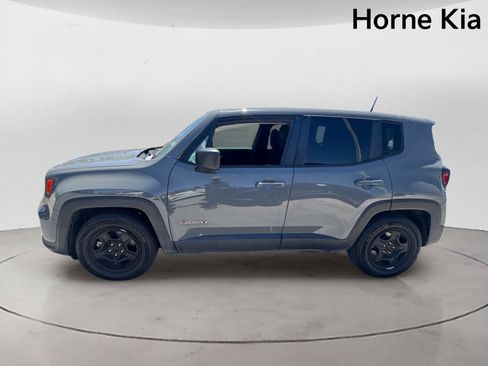 Used 2019 Jeep Renegade Sport FWD image 6