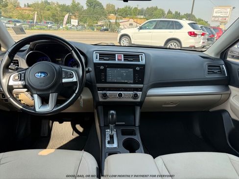 Used 2015 Subaru Legacy 2.5i Premium AWD/4WD image 9