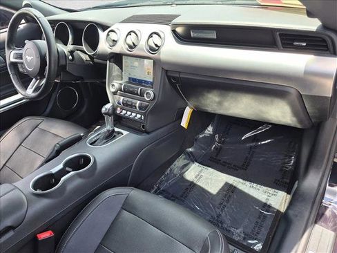 Used 2022 Ford Mustang GT Premium w/ Black Accent Package RWD image 15