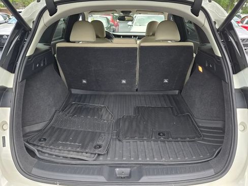 Used 2021 INFINITI QX50 Luxe AWD/4WD image 16