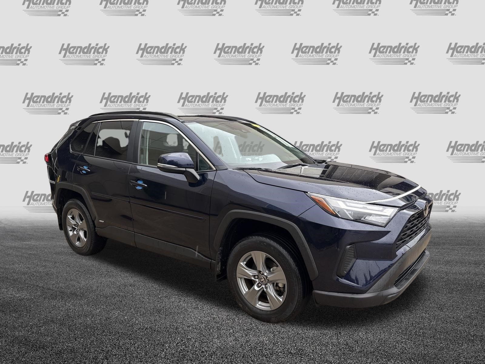 Used 2025 Toyota RAV4 XLE w/ Convenience Package AWD/4WD image 2