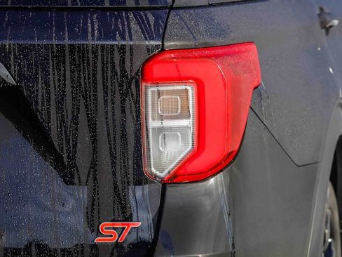 Used 2024 Ford Explorer ST w/ Equipment Group 401A image 10