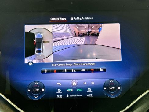 Used 2023 Mercedes-Benz EQS 580 4MATIC Sedan image 14