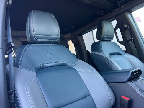 Certified 2021 Ford Bronco First Edition AWD/4WD image 17