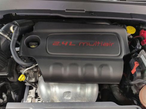 Used 2019 Jeep Compass Limited image 14