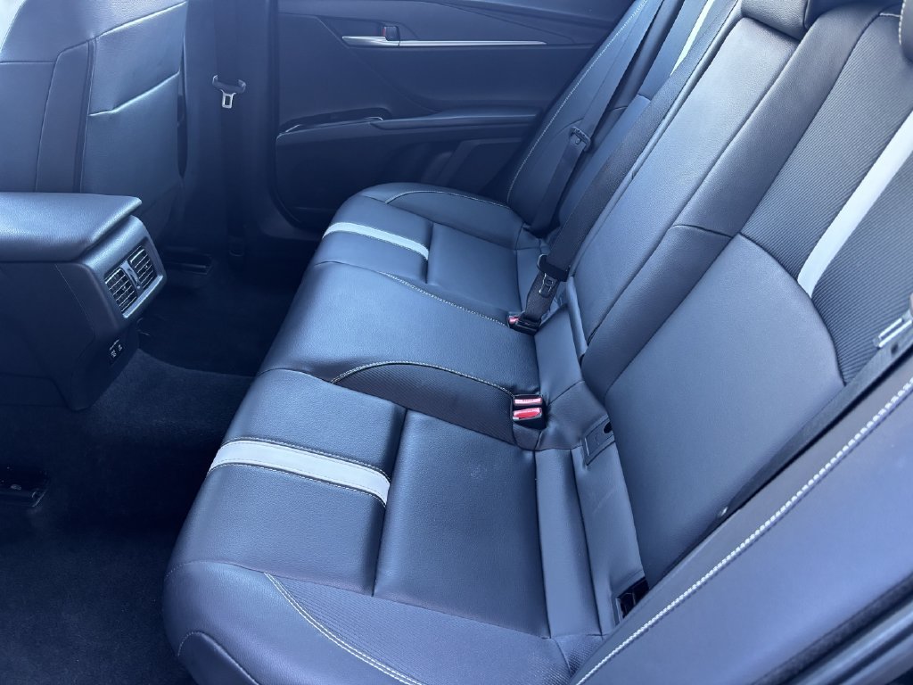 Used 2025 Toyota Camry SE FWD image 22