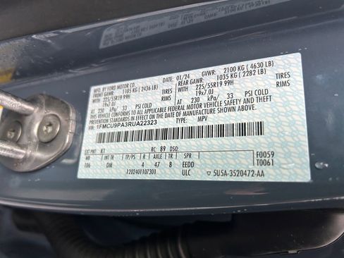 Used 2024 Ford Escape ST-Line Elite w/ Premium Technology Package image 34