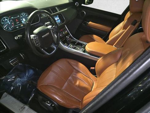 Used 2016 Land Rover Range Rover Sport Supercharged AWD/4WD image 16
