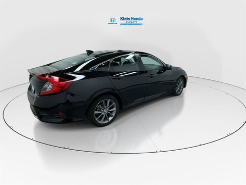 Used 2019 Honda Civic EX image 2