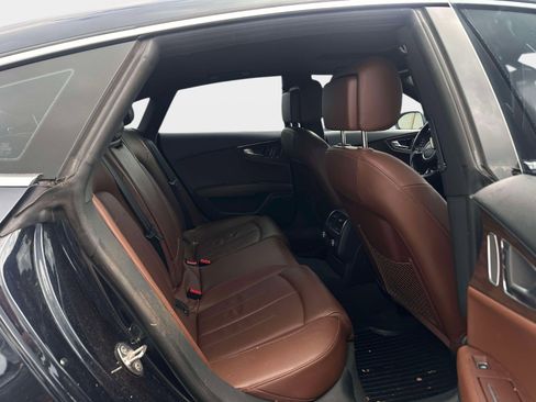 Used 2016 Audi A7 3.0T Premium Plus w/ 20" Wheel & Tire Package image 6