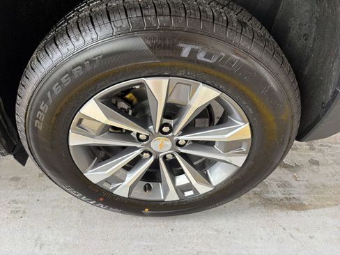 Used 2025 Chevrolet Equinox LT image 31