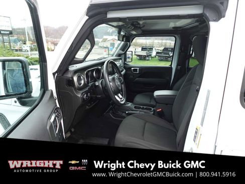 Used 2023 Jeep Wrangler Sahara w/ LED Lighting Group image 13