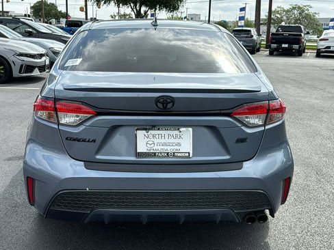 Used 2021 Toyota Corolla SE FWD image 7