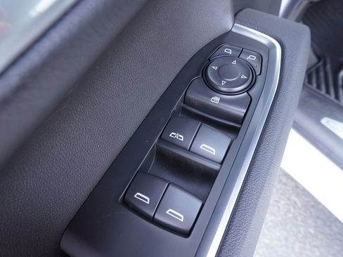 New 2026 GMC Sierra 1500 SLE image 16