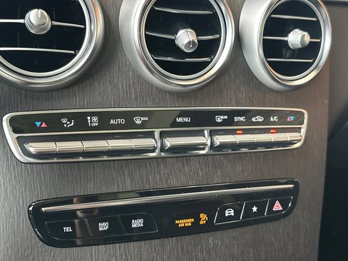 Certified 2022 Mercedes-Benz GLC 300 4MATIC image 30