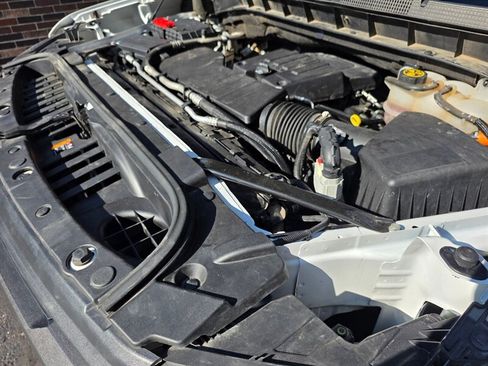 Used 2022 Chevrolet Silverado 1500 Custom AWD/4WD image 27