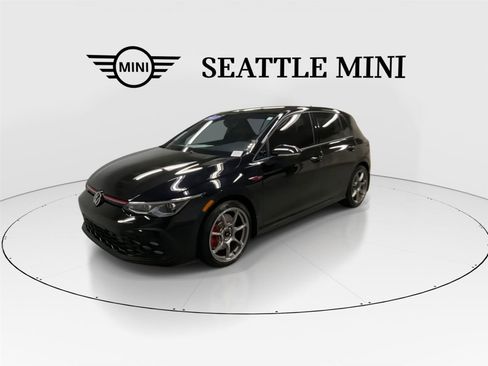 Used 2023 Volkswagen GTI SE image 5