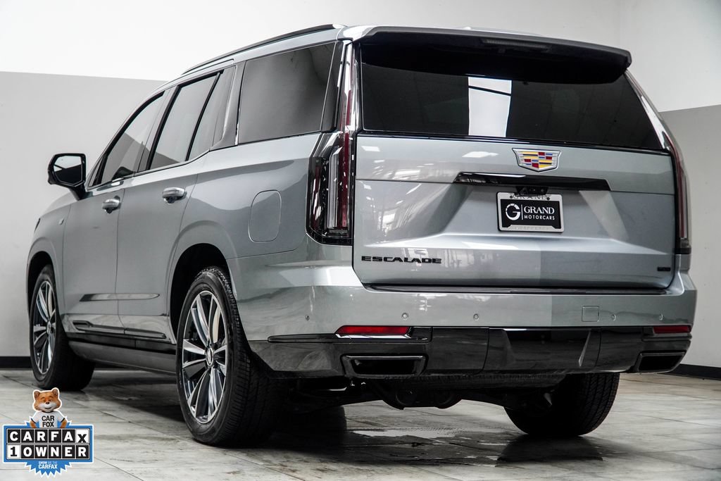 Used 2025 Cadillac Escalade Sport w/ Touring Package AWD/4WD image 13