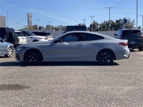 Certified 2025 BMW M440i Coupe w/ Shadowloine Package image 10