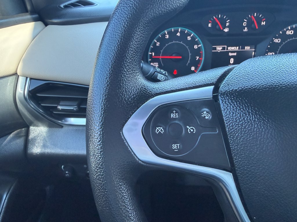 Used 2023 Chevrolet Traverse LS FWD image 20