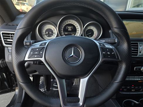 Used 2015 Mercedes-Benz E 400 E 400 image 20