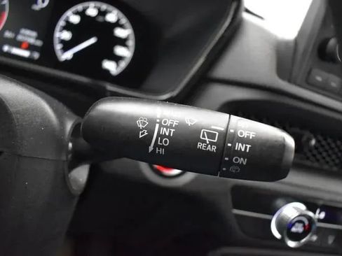 Used 2025 Honda CR-V LX image 25