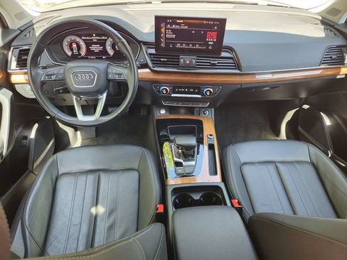 Used 2023 Audi Q5 2.0T Premium Plus w/ Premium Plus Package AWD/4WD image 24