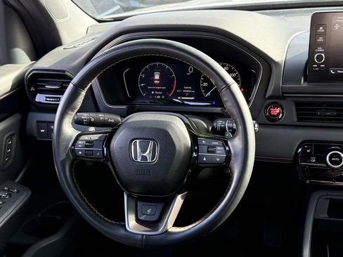 Certified 2024 Honda Pilot TrailSport image 22