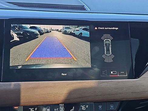 Used 2022 Audi e-tron GT Premium Plus image 9