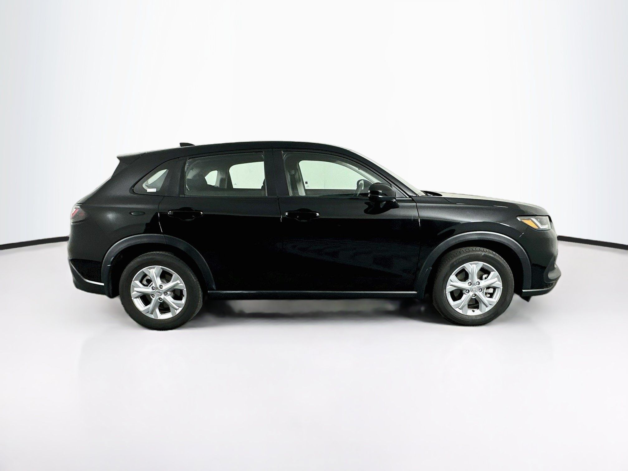 Used 2025 Honda HR-V LX image 10