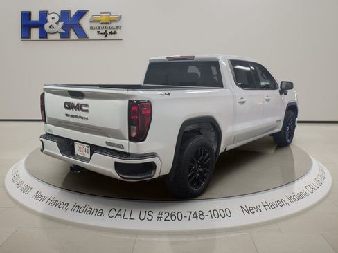 Used 2024 GMC Sierra 1500 Elevation AWD/4WD image 6