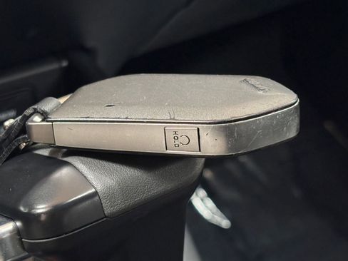 Used 2025 Kia K4 FWD image 23