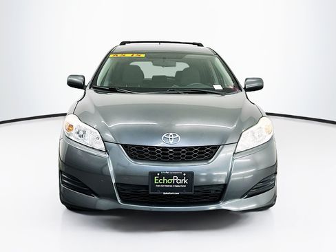 Used 2010 Toyota Matrix FWD image 2