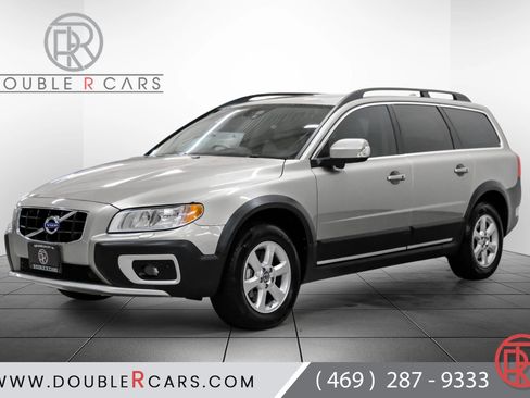 Used 2012 Volvo XC70 3.2 FWD image 1