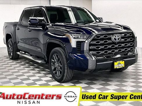 Used 2022 Toyota Tundra Platinum image 1