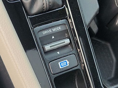 Certified 2024 Honda Accord EX-L image 25