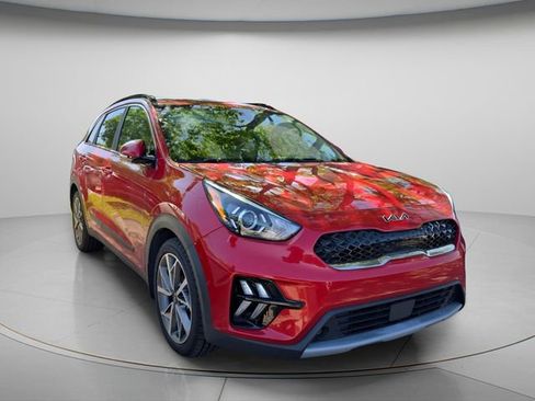 Used 2022 Kia Niro Touring Special Edition FWD image 4