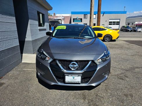 Used 2018 Nissan Maxima 3.5 SL image 2