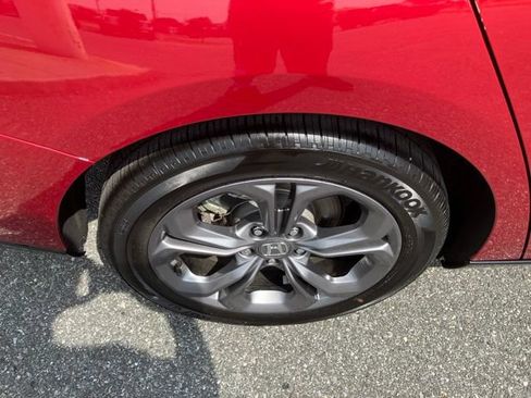 Certified 2025 Honda Accord EX-L image 21
