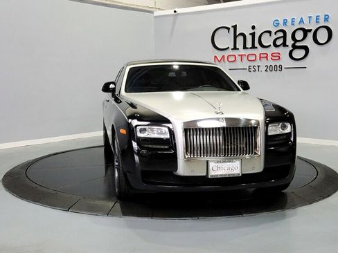 Used 2014 Rolls-Royce Ghost image 2
