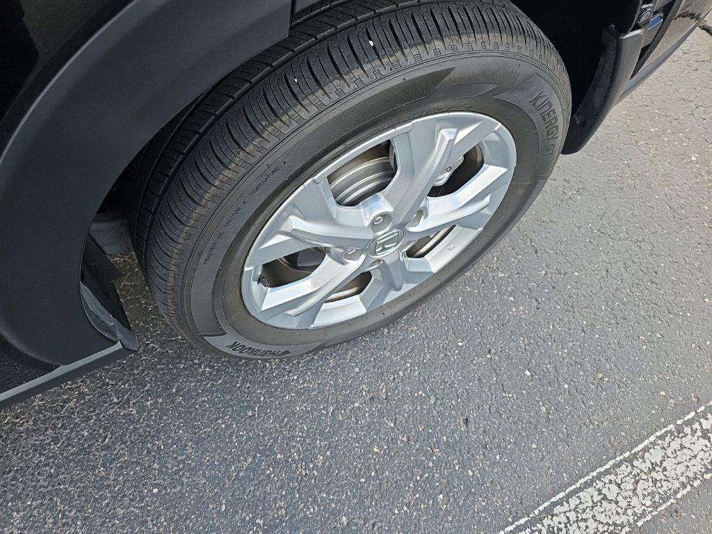 Used 2024 Honda HR-V LX image 5