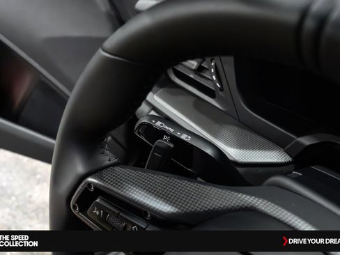 Used 2025 Porsche 911 Carrera GTS image 27